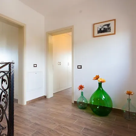 Roza In Istria With Whirlpool And Playground For Kids - Pet Friendly Villa Tinjan