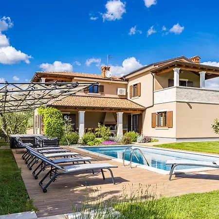 Roza In Istria With Whirlpool And Playground For Kids - Pet Friendly Villa